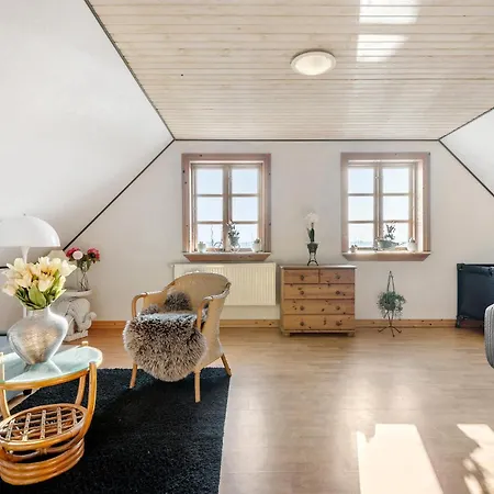 2 Bedroom Amazing In 格林斯泰兹
