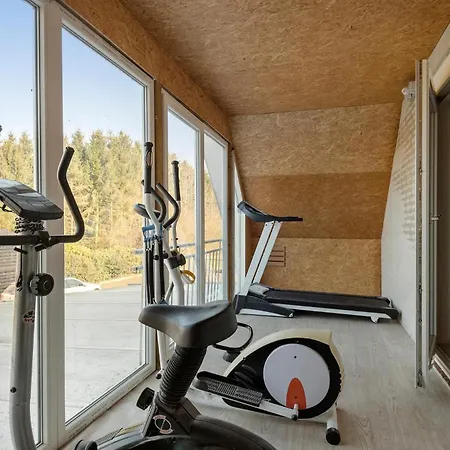 2 Bedroom Amazing In Casa de Férias